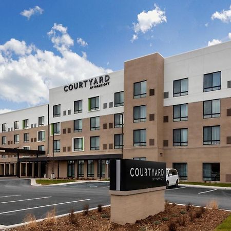 Courtyard By Marriott East Lansing Okemos Hotel Exterior foto